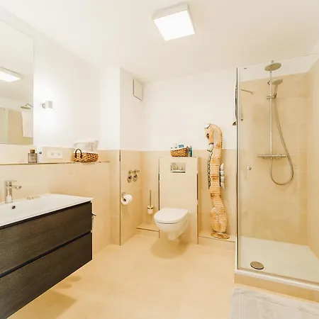 Lägenhet Juttas Nest *